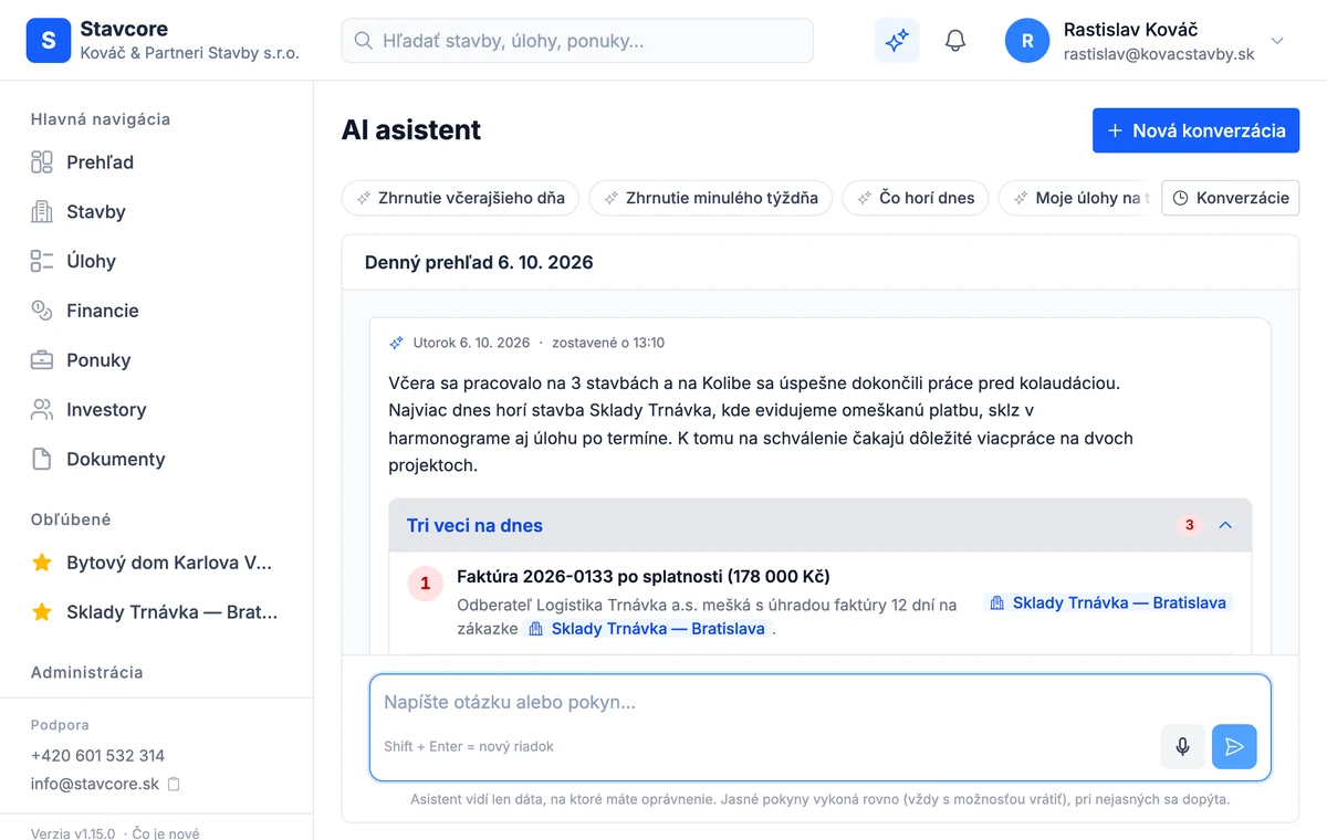 AI asistent v aplikácii Stavcore s denným prehľadom